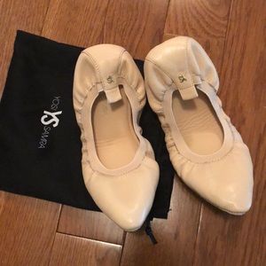 Yosi Samra pointed toe flats